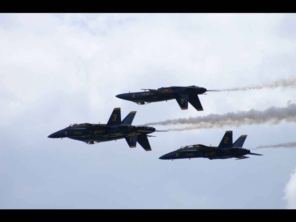 Thunder Over Michigan 2009 II 105r.jpg