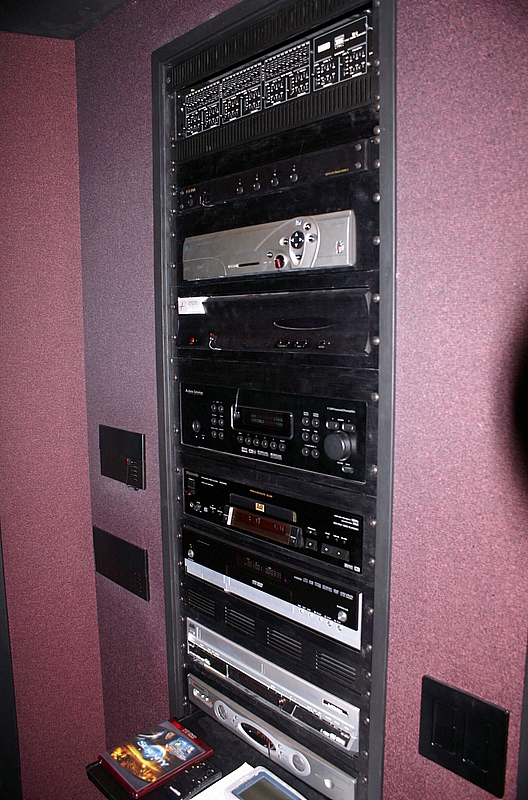 AS-HT-2006 Theater 010.jpg